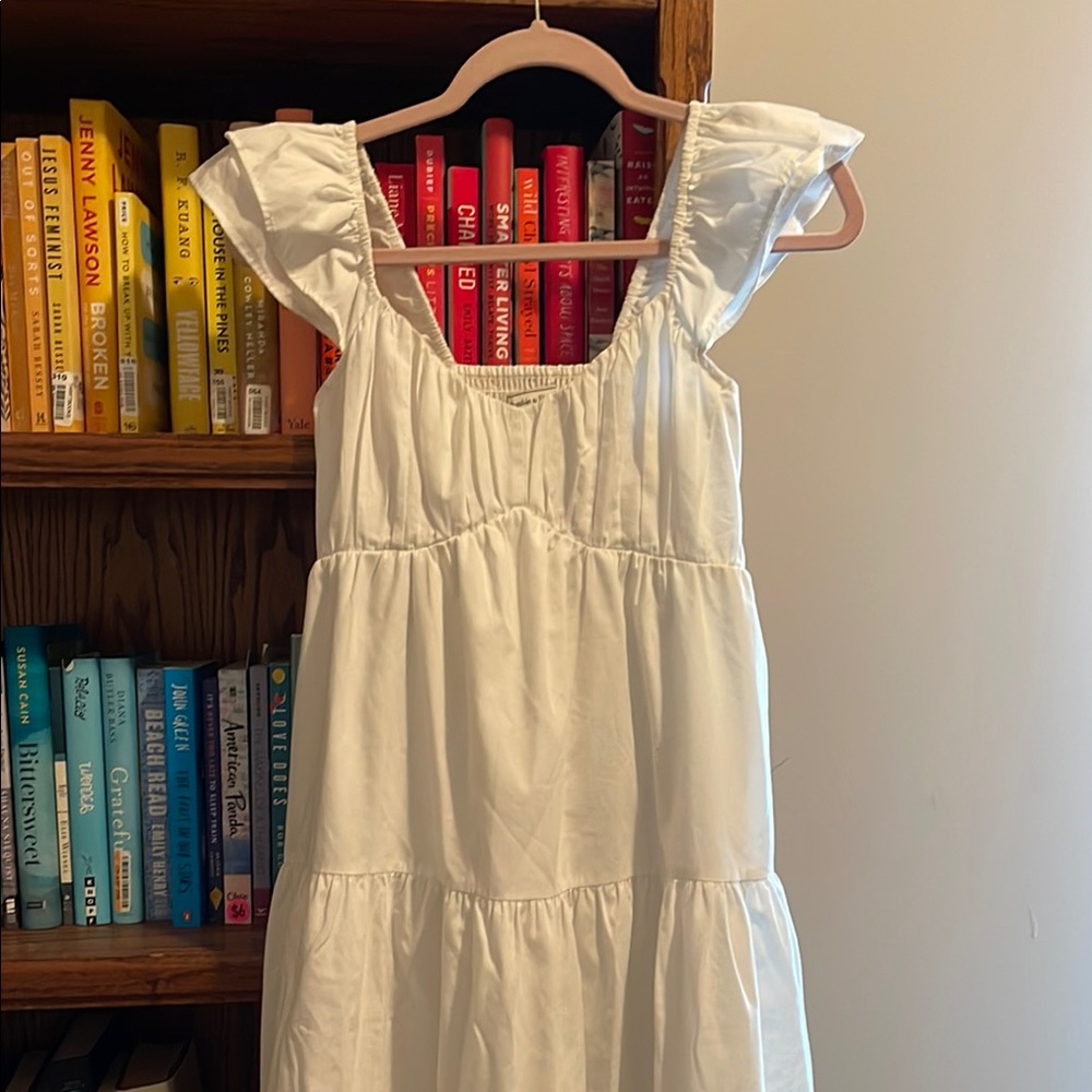 Abercrombie & Fitch White dress